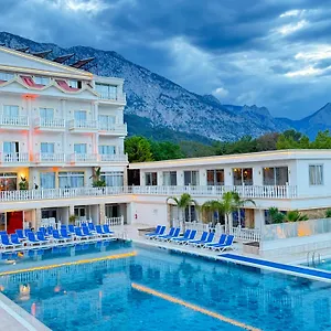 Sl La Perla Kemer منتجع